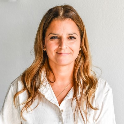 Jacqueline Elmas